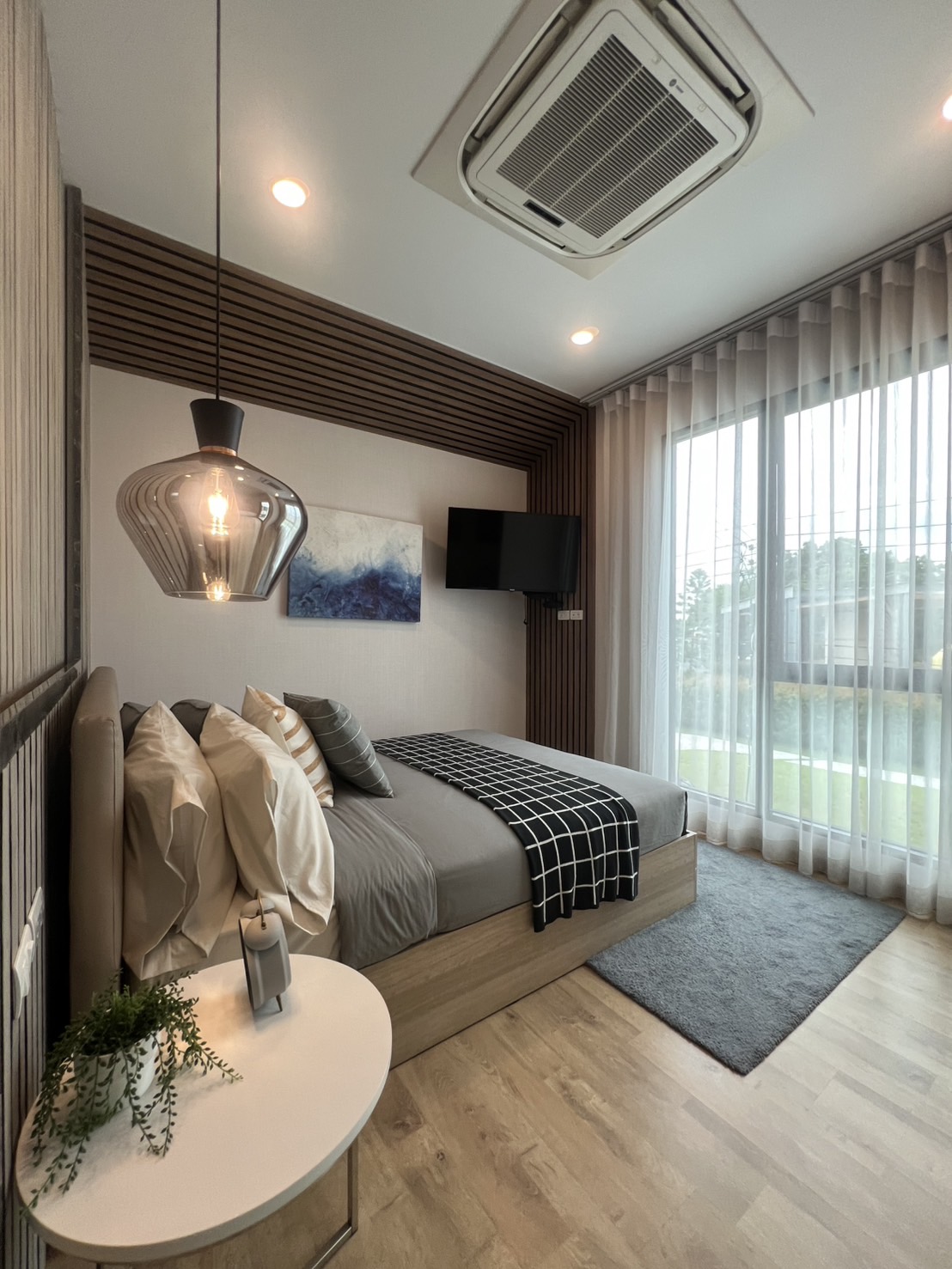 ขายบ้านมือ 1 โครงการไทม์โฮม 62 (timehome 62) บ้านตัวอย่างพร้อมเข้าอยู่ ทำเลใกล้สวนหลวง ร.9 ติดถนน ถ. เฉลิมพระเกียรติ