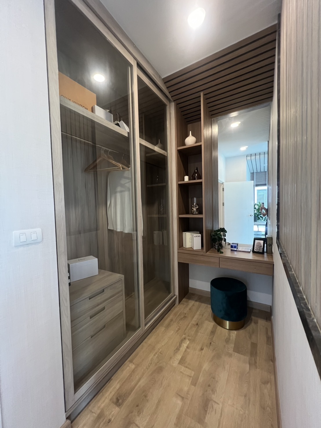 ขายบ้านมือ 1 โครงการไทม์โฮม 62 (timehome 62) บ้านตัวอย่างพร้อมเข้าอยู่ ทำเลใกล้สวนหลวง ร.9 ติดถนน ถ. เฉลิมพระเกียรติ