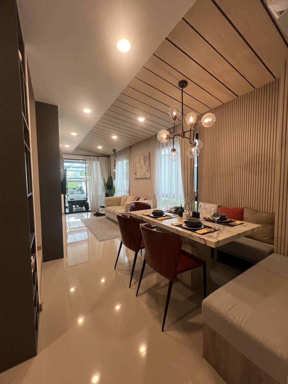 ขายบ้านมือ 1 โครงการไทม์โฮม 62 (timehome 62) บ้านตัวอย่างพร้อมเข้าอยู่ ทำเลใกล้สวนหลวง ร.9 ติดถนน ถ. เฉลิมพระเกียรติ