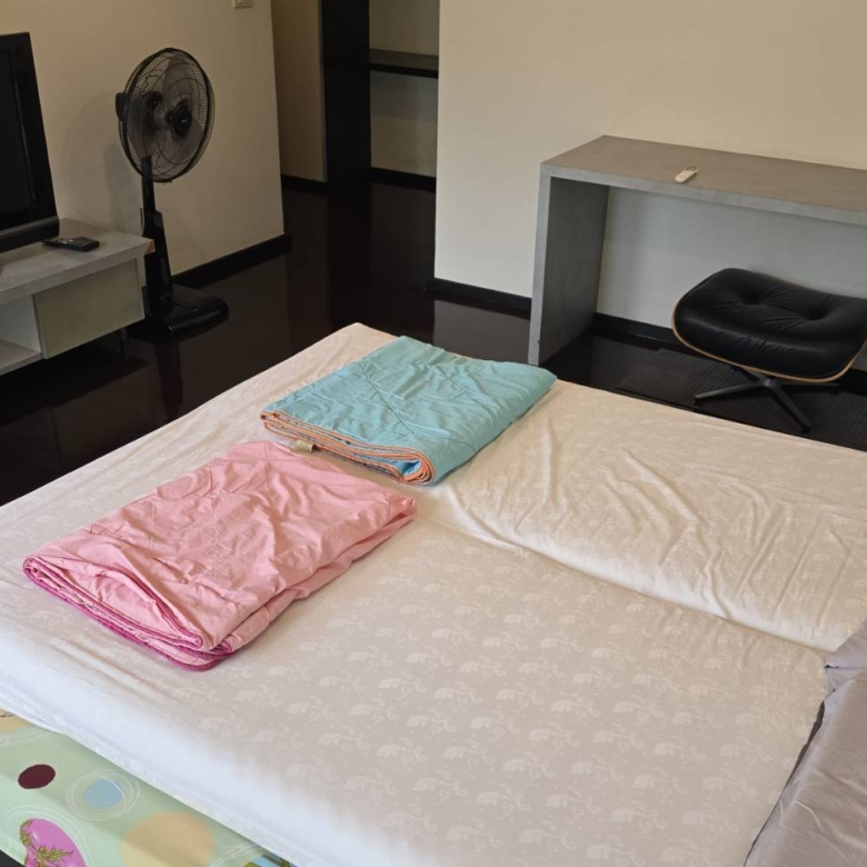 ขายบ้านเดี่ยวหลังใหญ่พื้นที่ 131 ตร.ว. ใจกลางทำเลพัฒนาการ-ทองหล่อ