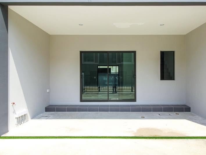 เวิร์ฟ เพชรเกษม 81