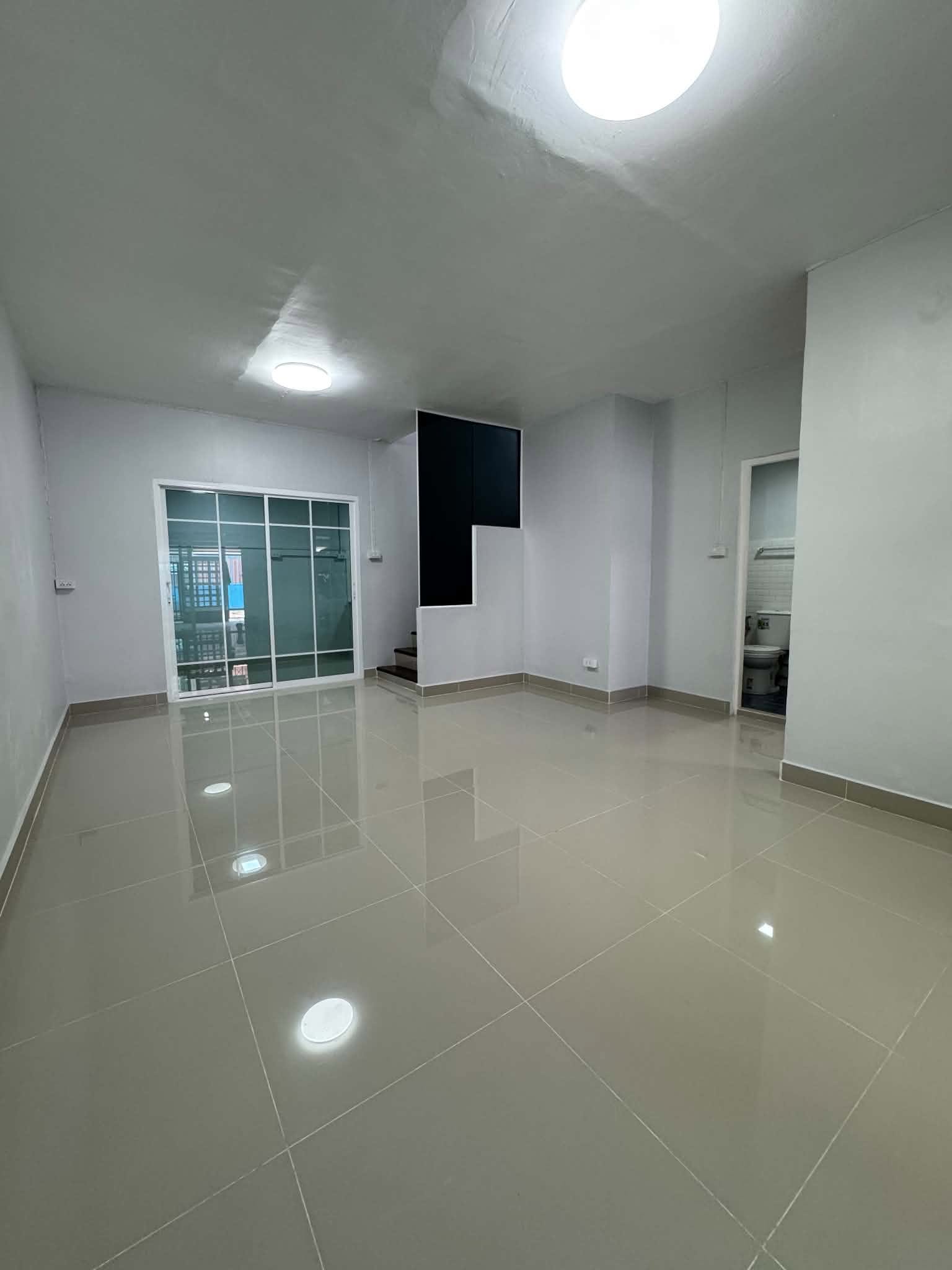 ผ่อนตรง หมู่บ้านพฤกษา 3 นนทบุรี